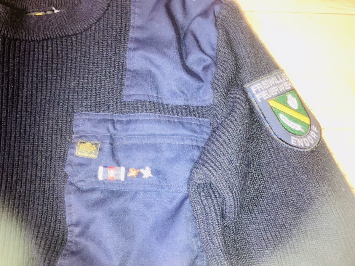 【希少】ドイツ　エンドルフ消防　セーター徽章・パッチ付き ネイビー　Mサイズ_画像4