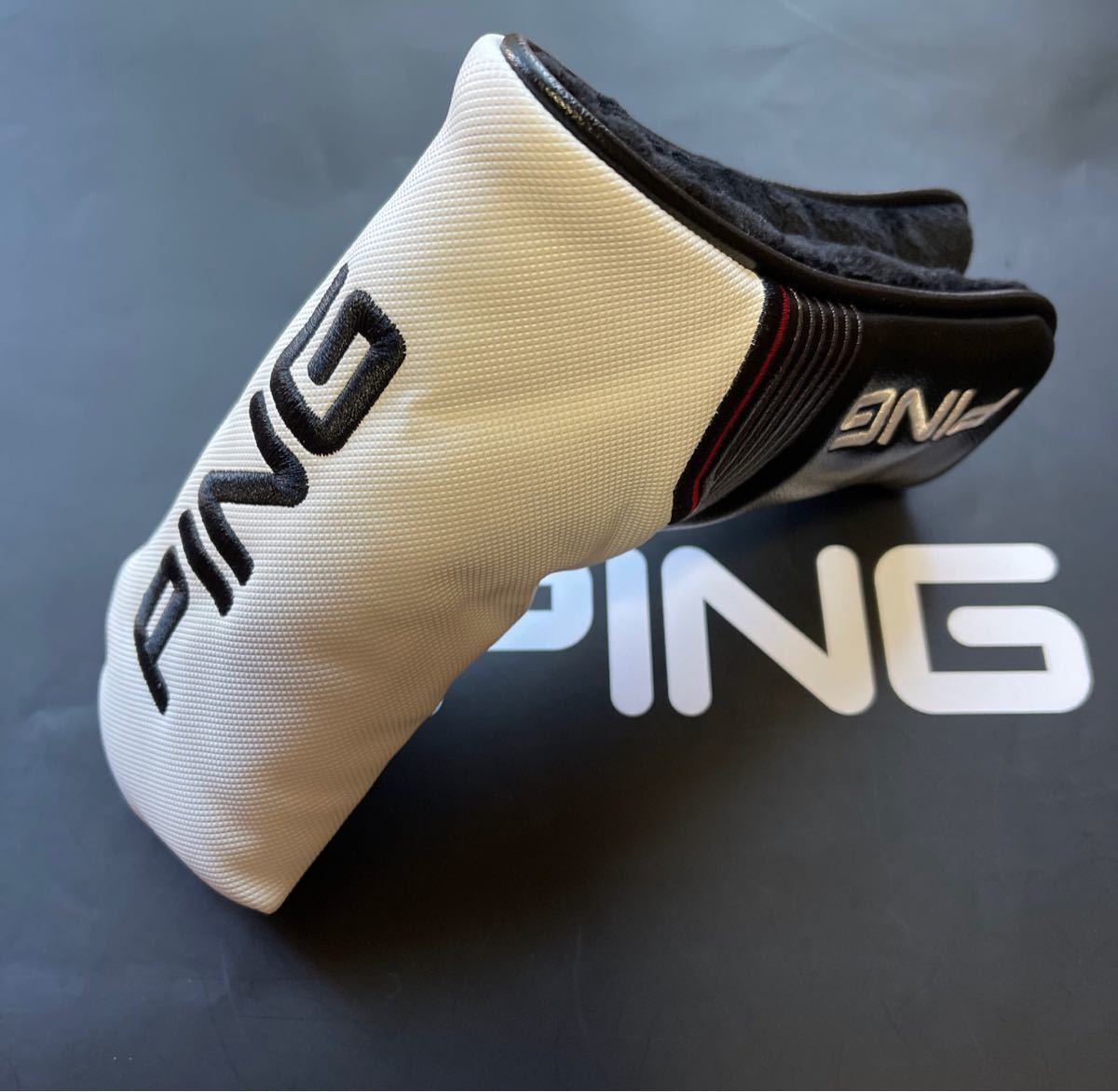 送料無料PING GOLFピンゴルフ希少モデル2021ブレード型パターカバー合成皮革FAKEレザー肉厚クッション保護Wマグネット開口White Black新品