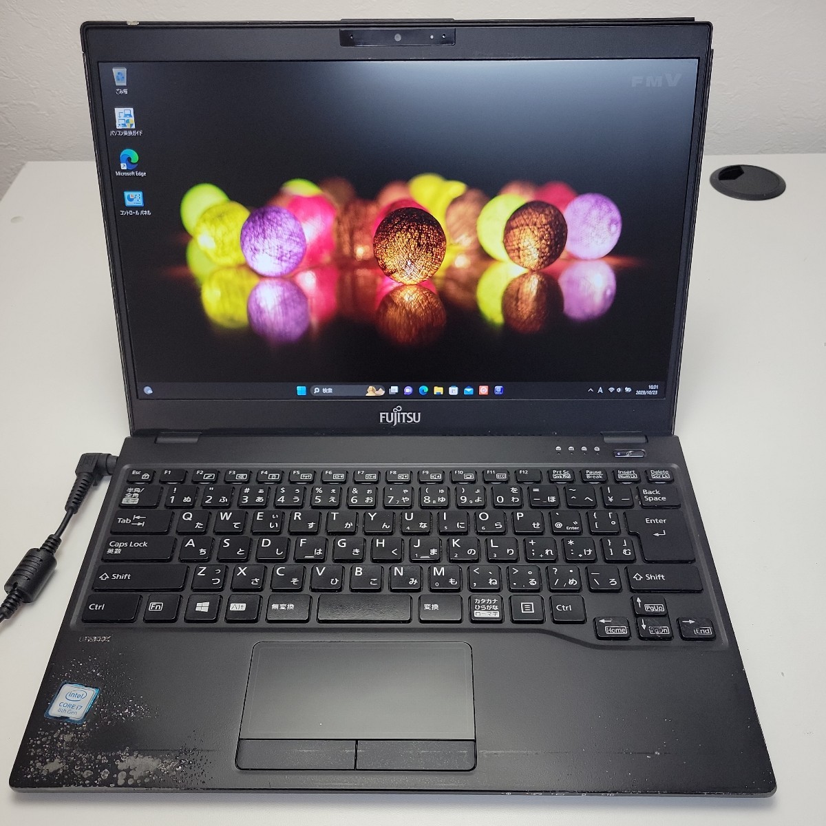 FUJITSU 富士通LIFEBOOK WU2-C2/ FMVWC3U28/ Win11Pro/Corei7第8世代/メモリ16GB/SSD256GB/中古作動品_画像1