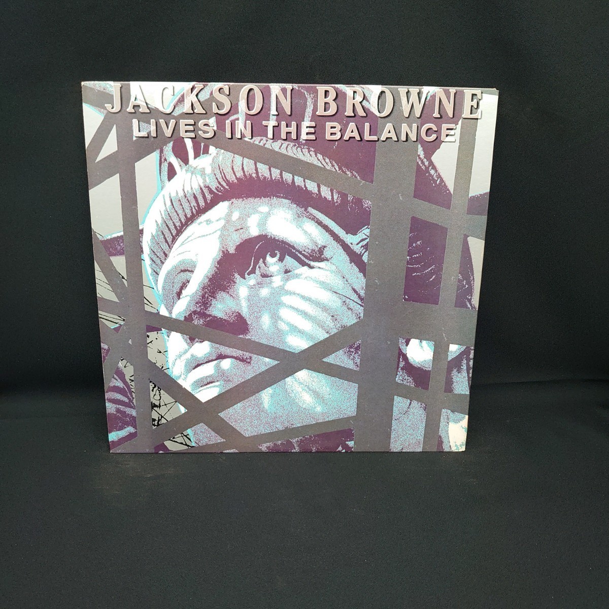Jackson Browne『Lives In The Balance』US盤ジャクソン・ブラウン『ライヴズ・イン・ザ・バランス』#EYLP303_画像1