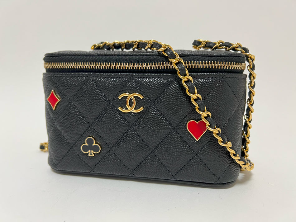 CHANEL シャネル トランプ バニティ チェーンショルダーバッグ マトラッセ キャビアスキン ブラック ランダム AP3079 超美品