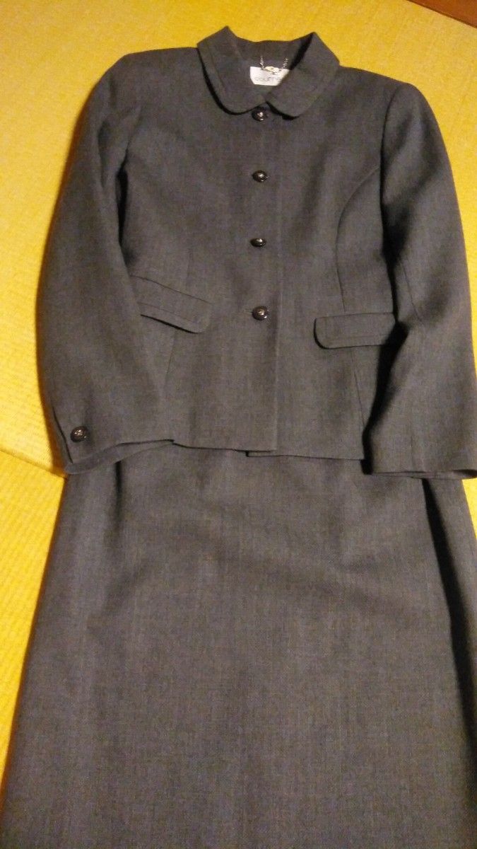 クレージュ上質ウール100%スーツused美品|PayPayフリマ