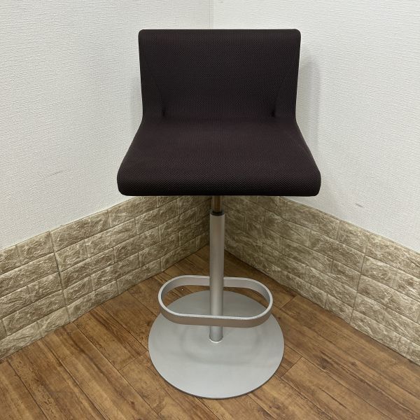 格安即決 カッシーナ ブーメラン カウンタースウィベルチェア 中古