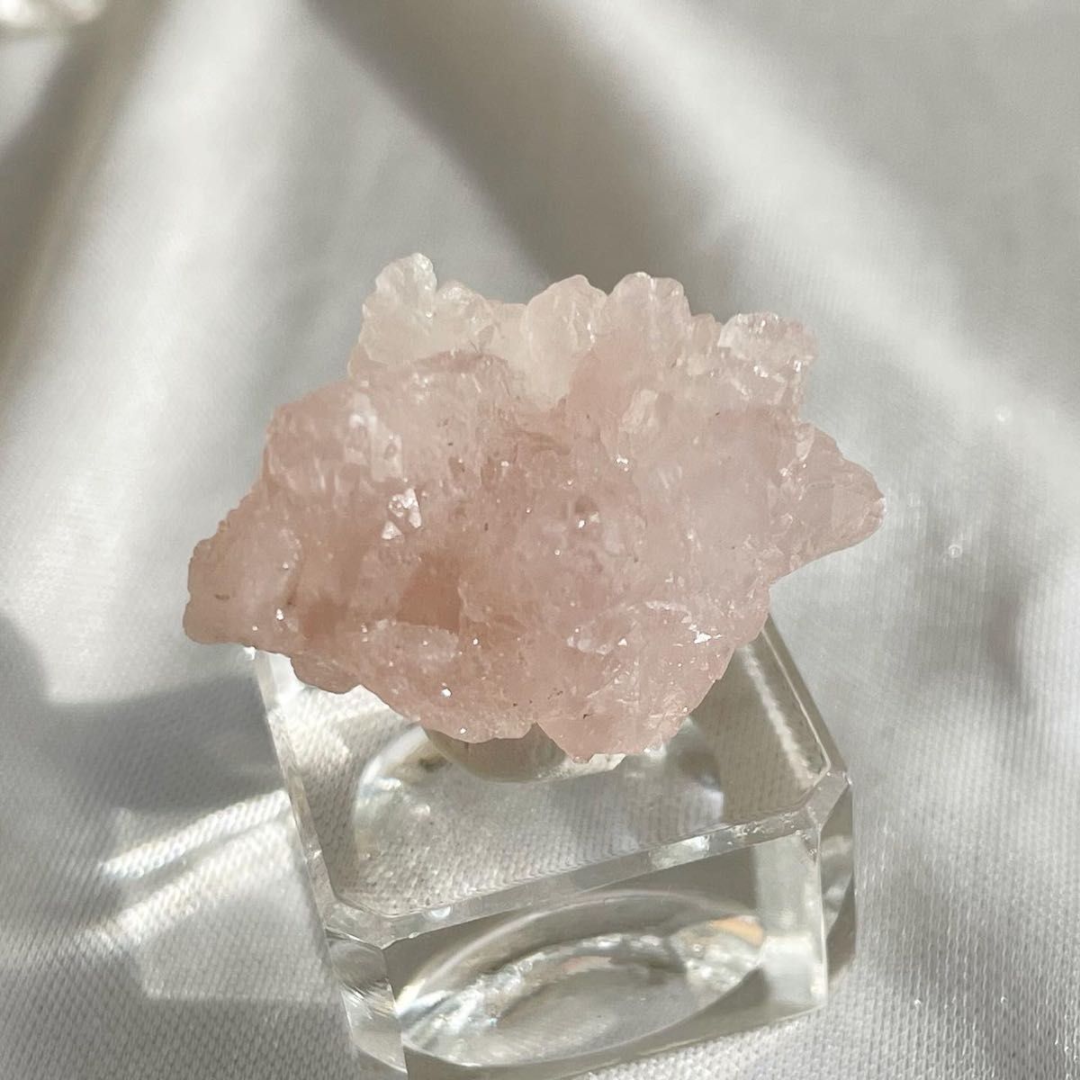 希少! ローズクォーツクラスター原石 鉱物標本 ローズクォーツ 鉱物 クラスター 結晶 原石 パワーストーン 標本 コレクション