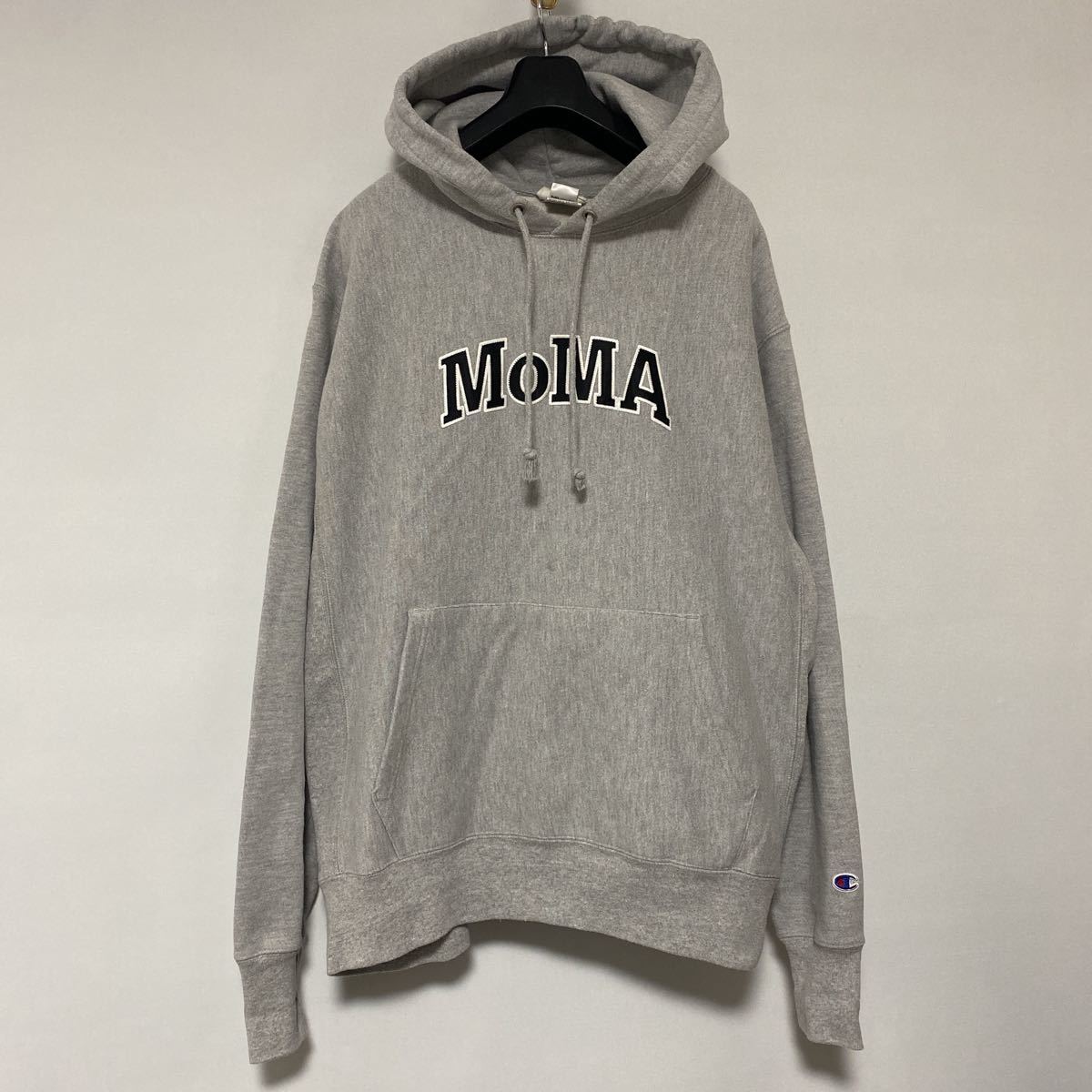 美品 Champion reverse weave MoMA スウェット パーカー XXL チャンピオンリバースウィーブ_画像1