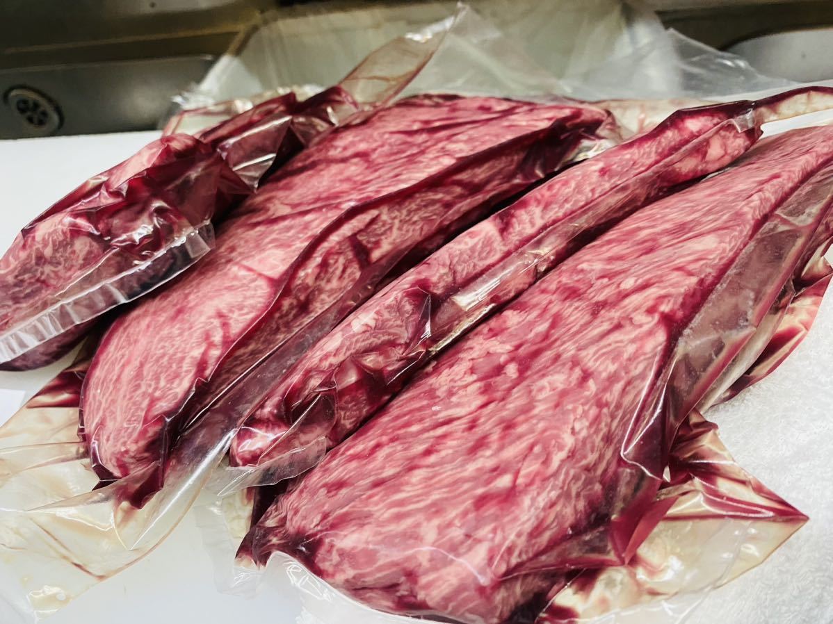 目玉 黒毛和牛 カイノミ 薩摩牛 総重量 2.35キロ 歩留まり100% 激安 業務用 BBQ ステーキ チルド グリムキ