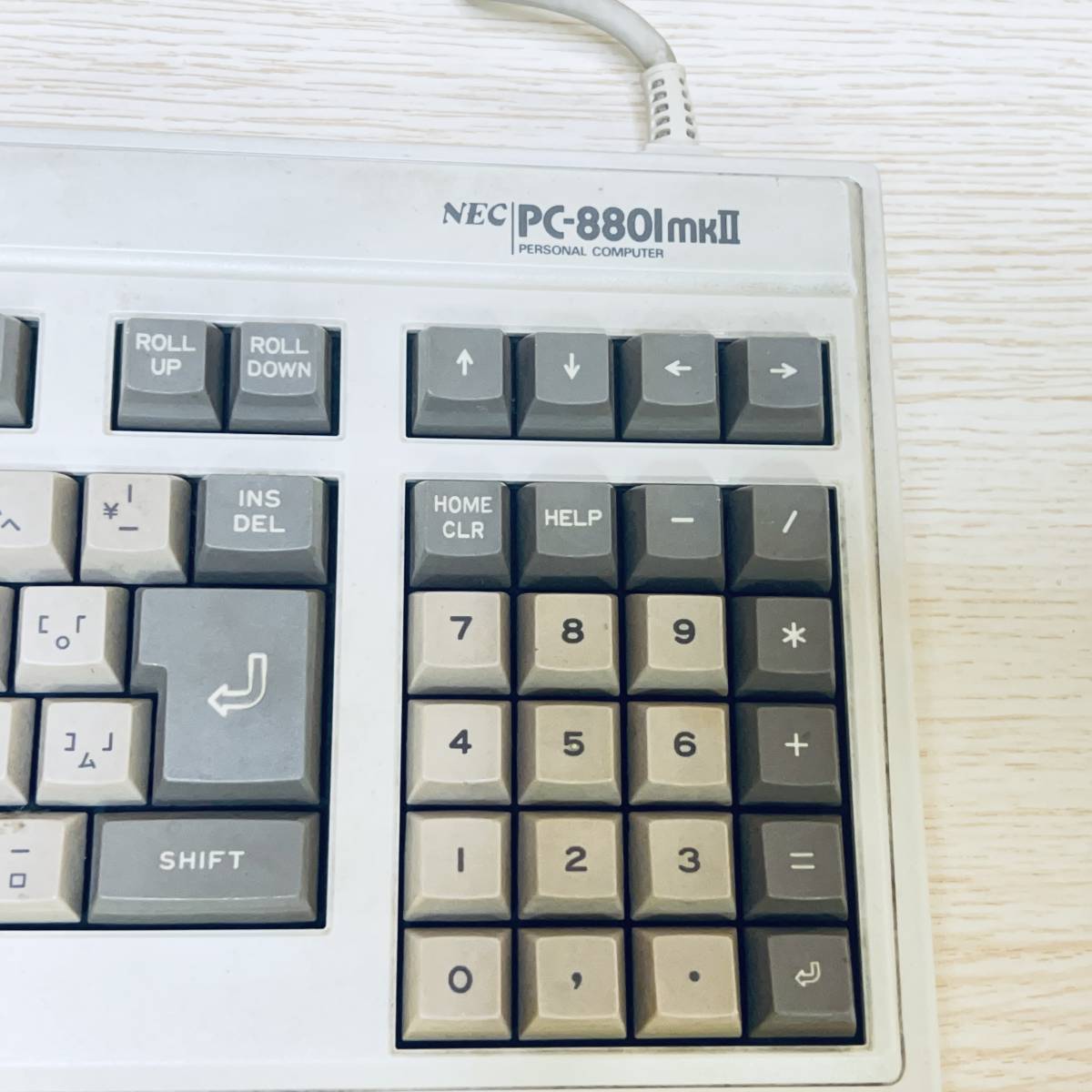 ジャンク品・ PC-8801mkIIキーボードパソコン