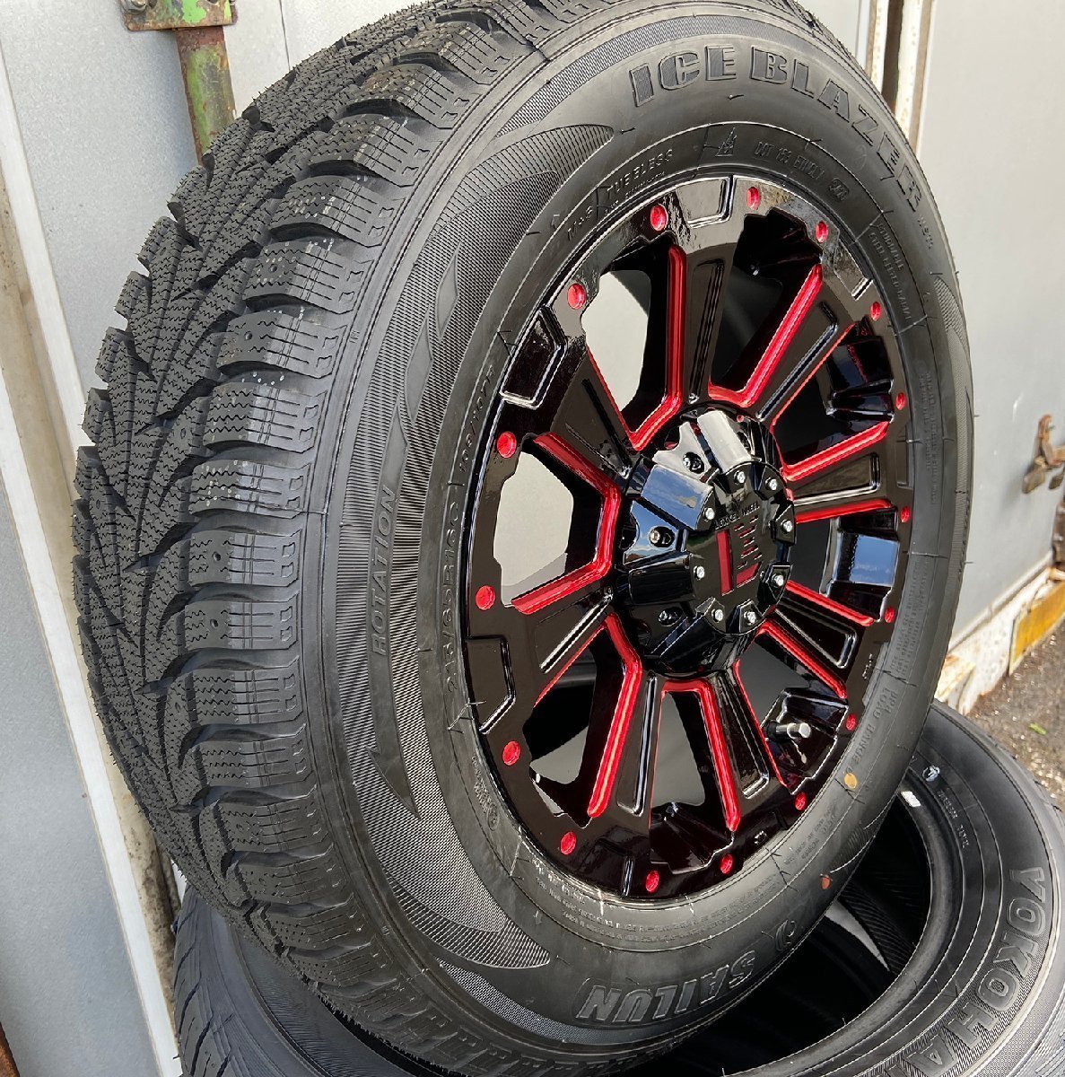 即日発送 スタッドレス デリカD5 エクストレイル RAV4 CX5 SAILUN WSTX 225/70R16 タイヤホイールセット DeathRock 16インチ_タイヤはイメージ画像です。