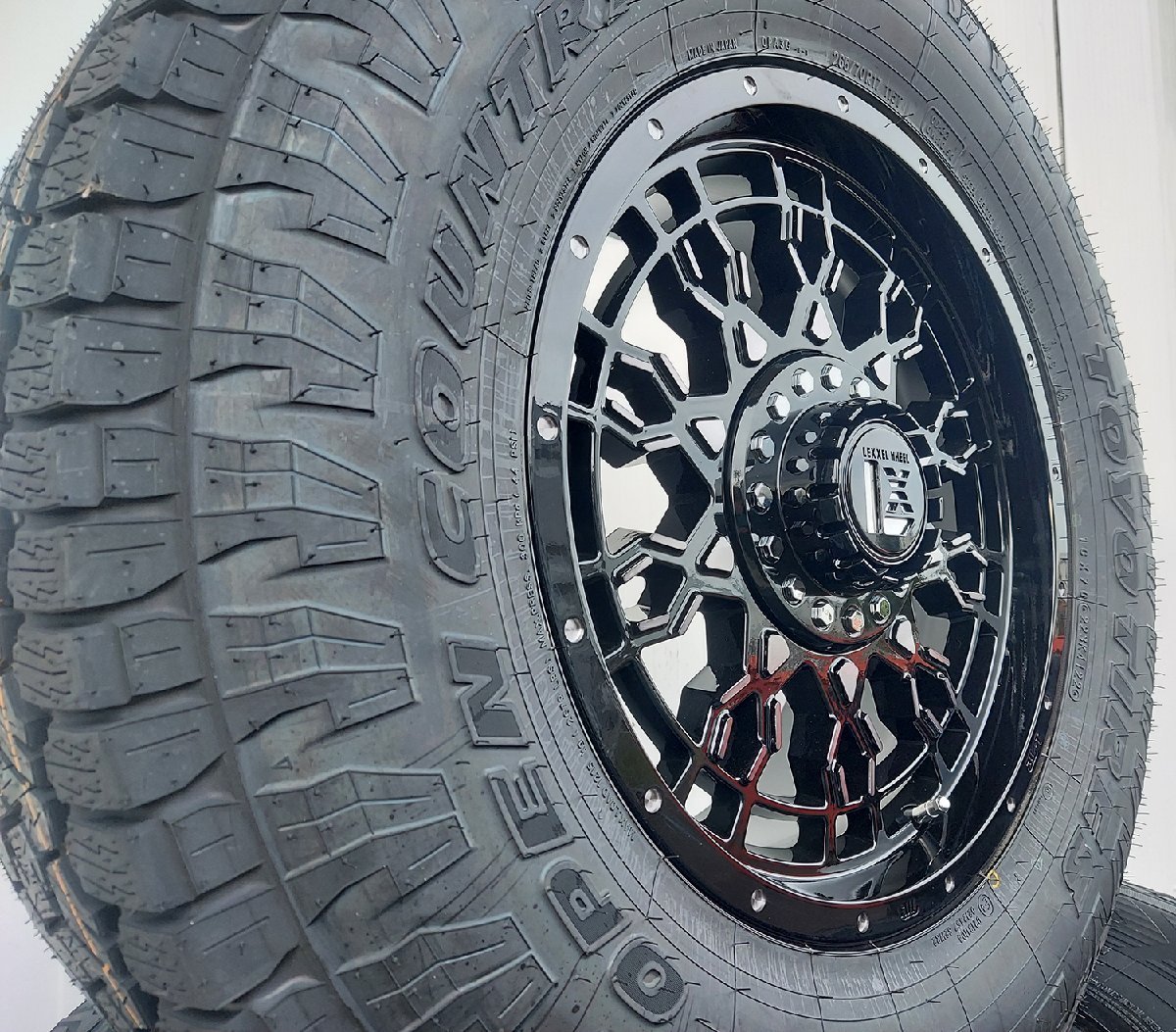 JL JK ラングラー 18インチ LEXXEL PreDator プレデター TOYO オープンンカントリー AT3 285/60R18_画像4