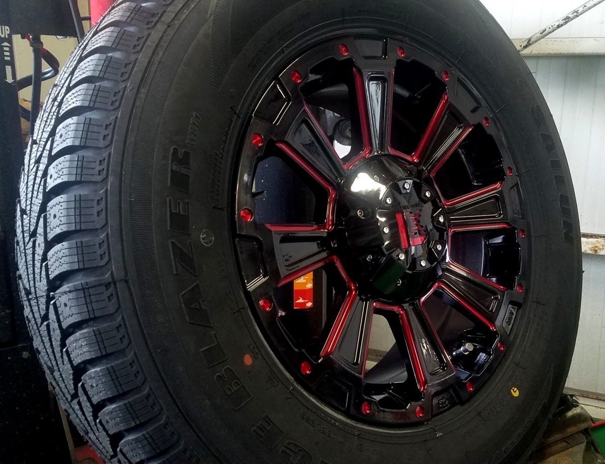 即納 スタッドレス LEXXEL DeathRock デリカD5 エクストレイル RAV4 クロスロード CX5 サイレン ICE BLAZER WSTX 215/70R16_画像2