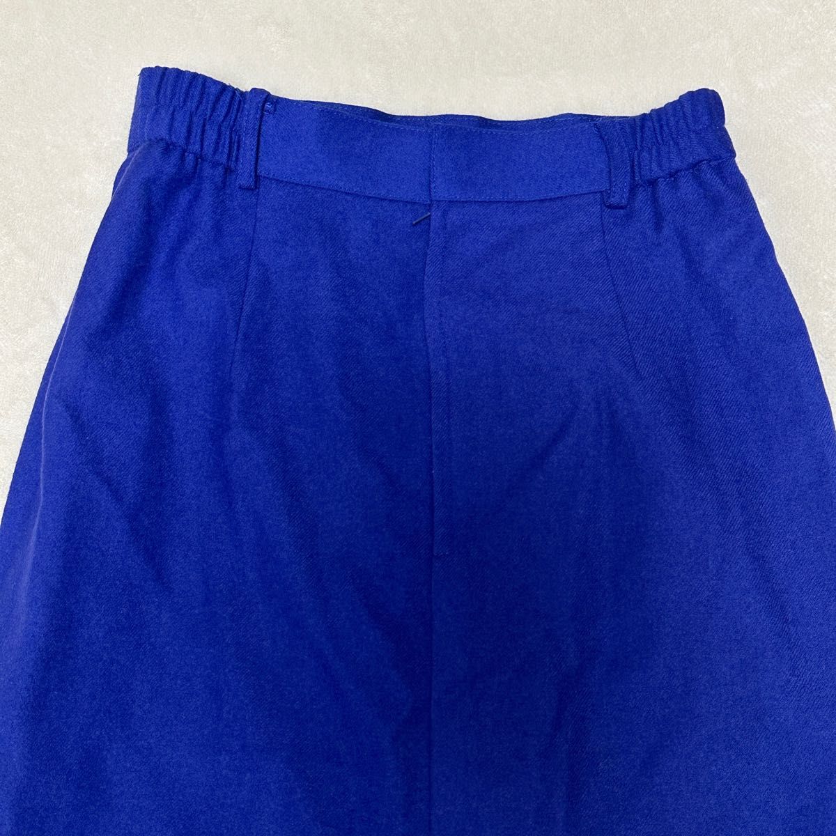 ひざ丈タイトスカート　ウール混　ウエストゴム　日本製　青紫　ウエスト66-70 