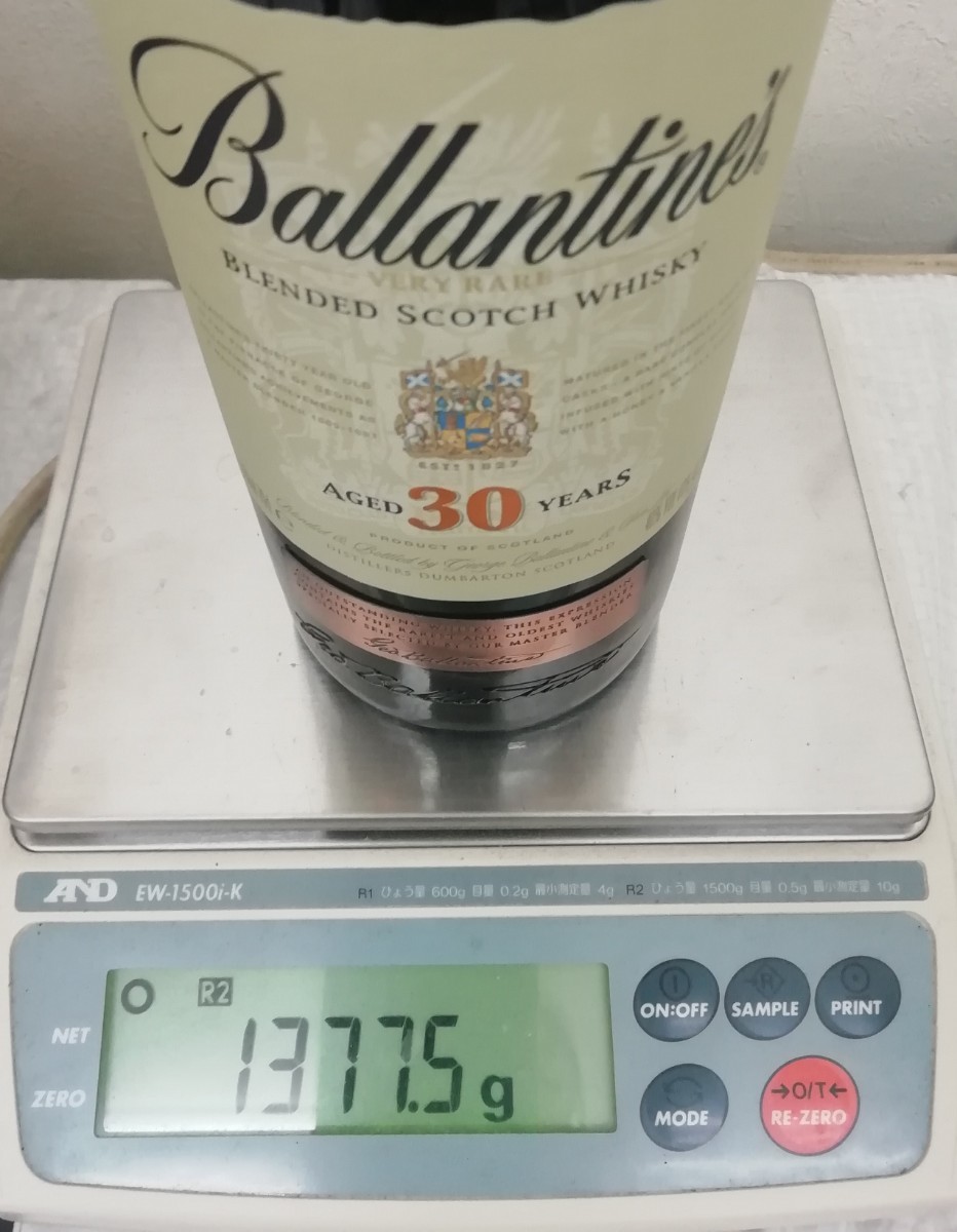 Ballantines バランタイン　AGED 30 YEAS スコッチウイスキー 40% 700ml_画像8