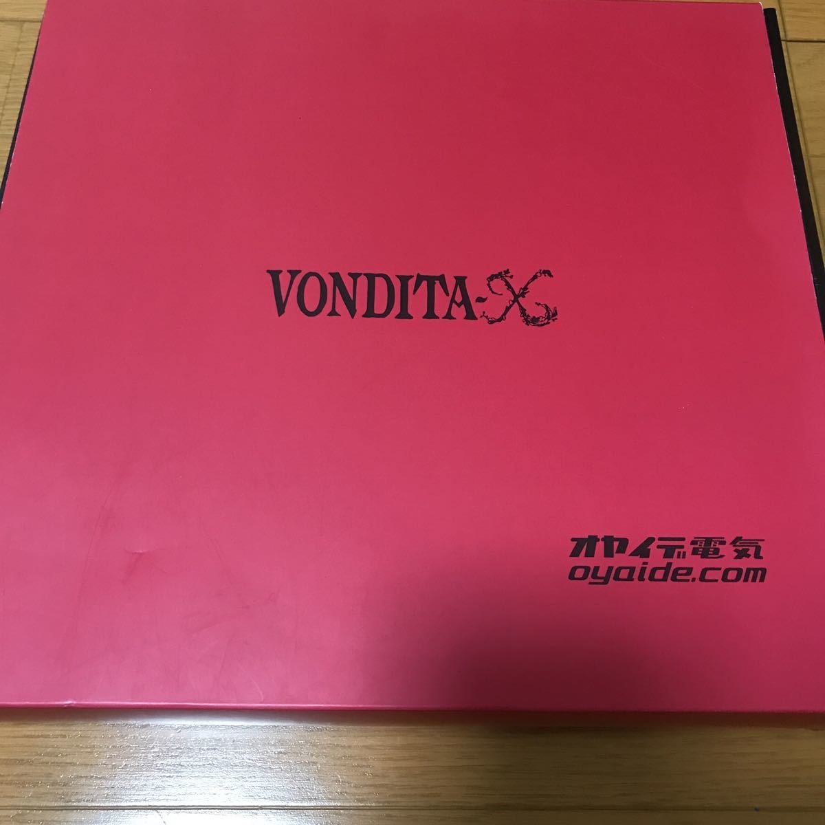美品 OYAIDE VONDITA-X 電源ケーブル 1 8m 元箱付 オヤイデ 美品 OYAIDE VONDITA-X 電源ケーブル 1 8m 元箱付 オヤイデ