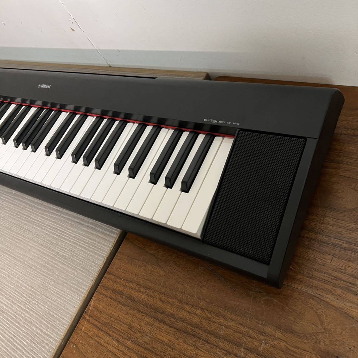 B1380 YAMAHA ヤマハ 電子キーボード piaggero ブラック NP-12B