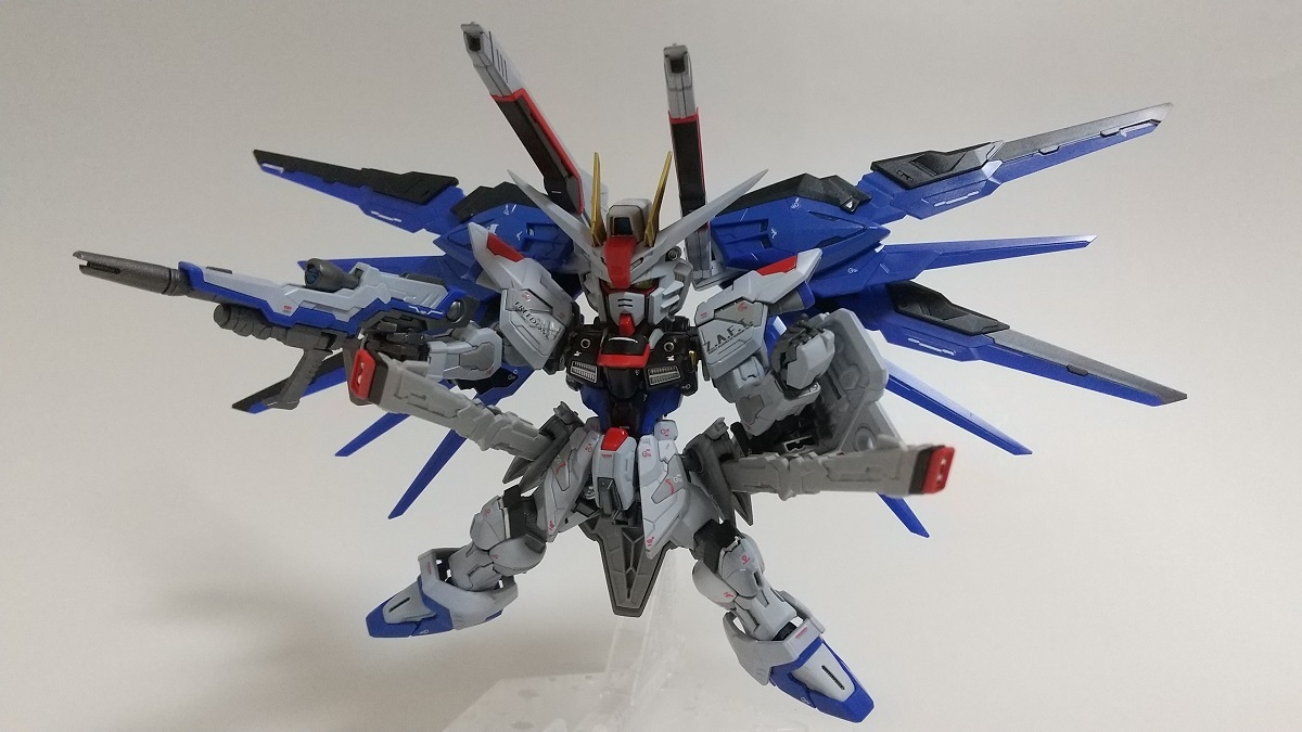 MGSD フリーダムガンダム SDガンダム ガンダムSEED ガンプラ 塗装済