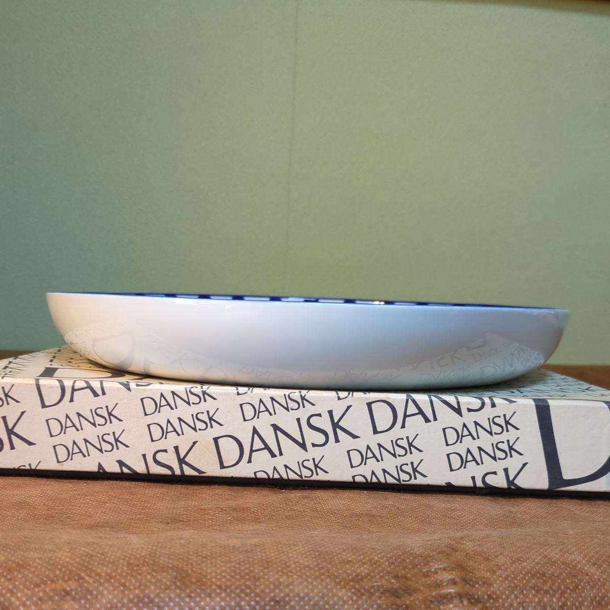 ダンスク DANSK アラベスク サービング プラター プレート 33cm 大皿 手描き 白地 ブルー モダンアート 北欧デンマーク テーブルウェア_画像4