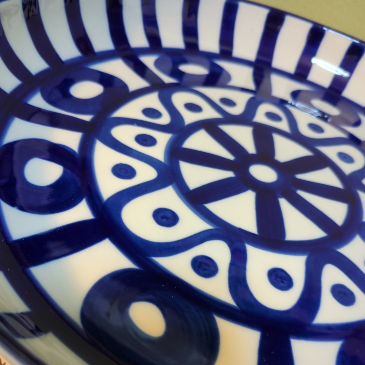 ダンスク DANSK アラベスク サービング プラター プレート 33cm 大皿 手描き 白地 ブルー モダンアート 北欧デンマーク テーブルウェア_画像9