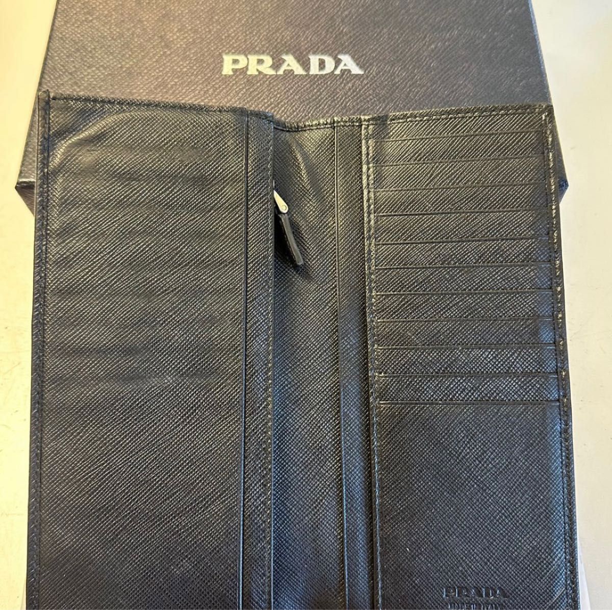 未使用に近い プラダ PRADA 財布 長財布 サフィアーノレザー 未使用に近い プラダ PRADA 財布 長財布 サフィアーノレザー