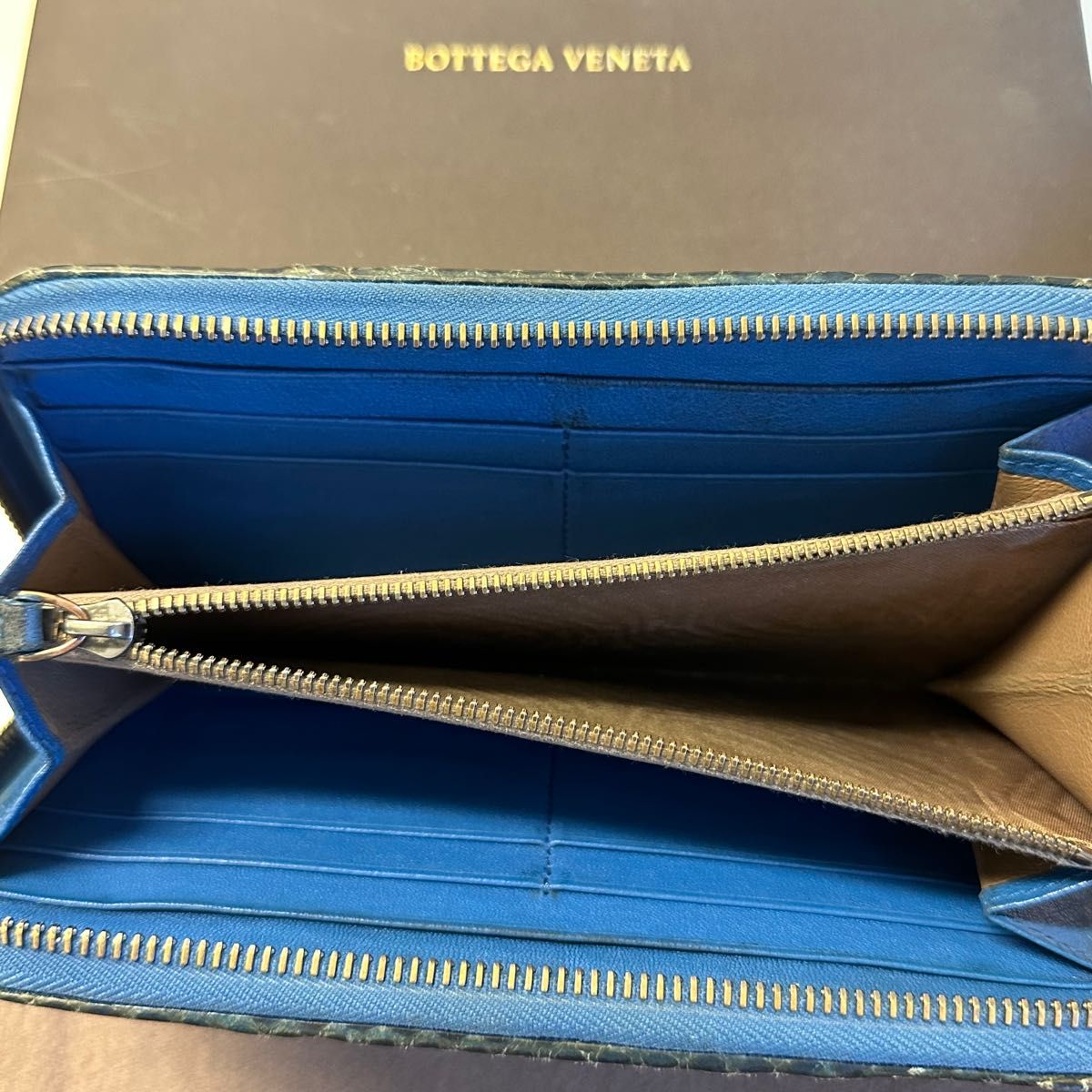 新品同様 希少 ボッテガヴェネタ BOTTEGA VENETA パイソン 財布 長財布