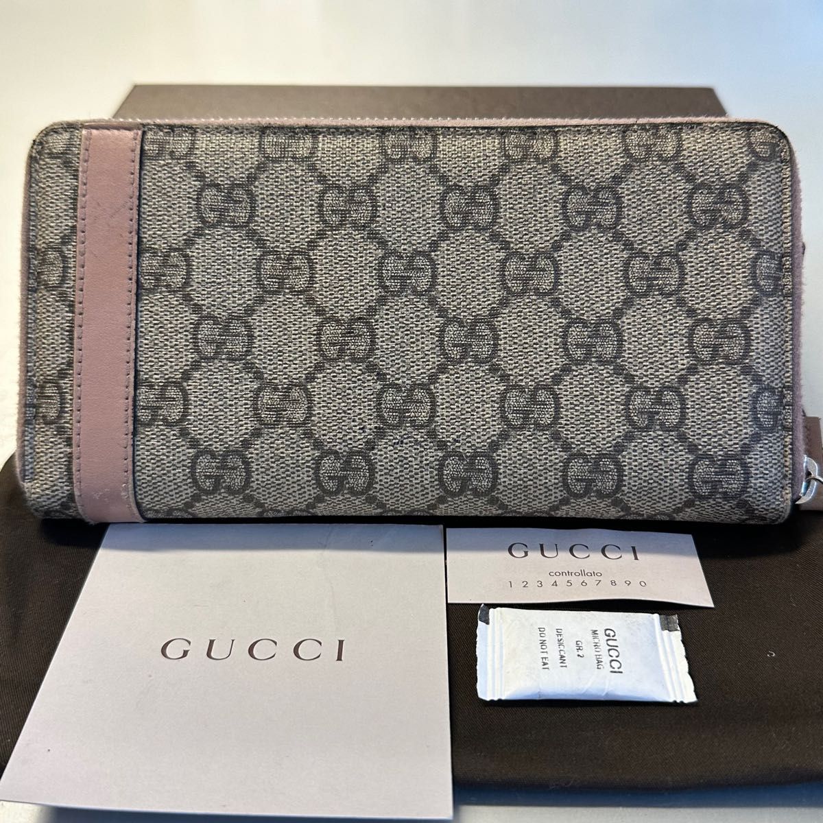 新品同様 グッチ GUCCI 財布 長財布 GGスプリーム ラウンドファスナー