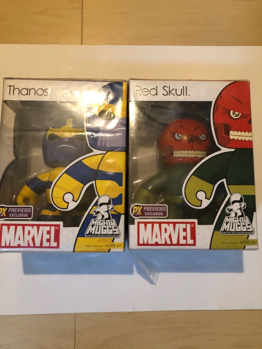 マーベル　Mighty muggs サノスとレッドスカル 新品　marvel アベンジャーズ　