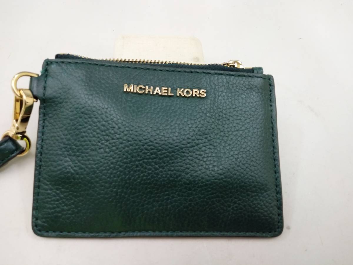 1030-004　 中古★MICHAEL KORS マイケルコース パスケース コインケース カードケース 定期入れ 小銭入れ_画像3