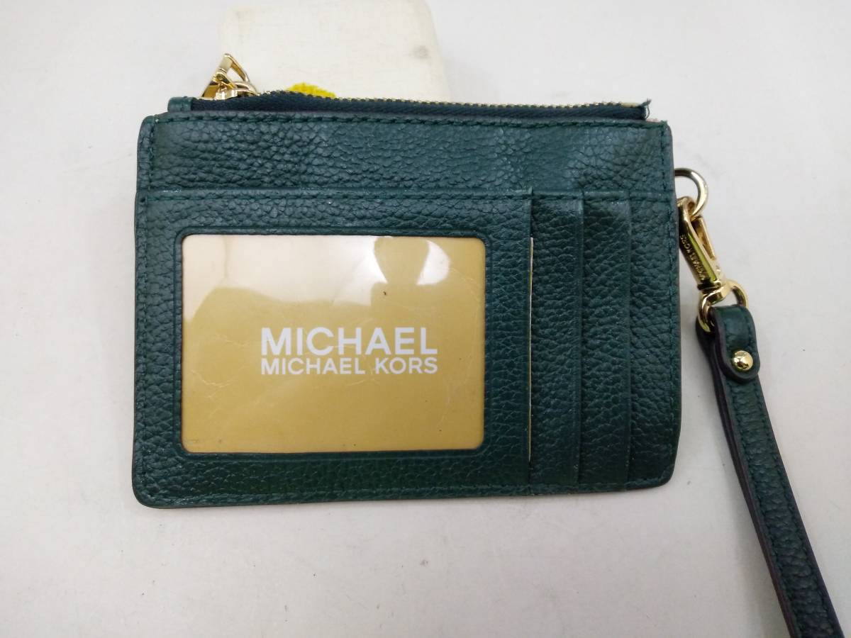 1030-004　 中古★MICHAEL KORS マイケルコース パスケース コインケース カードケース 定期入れ 小銭入れ_画像4