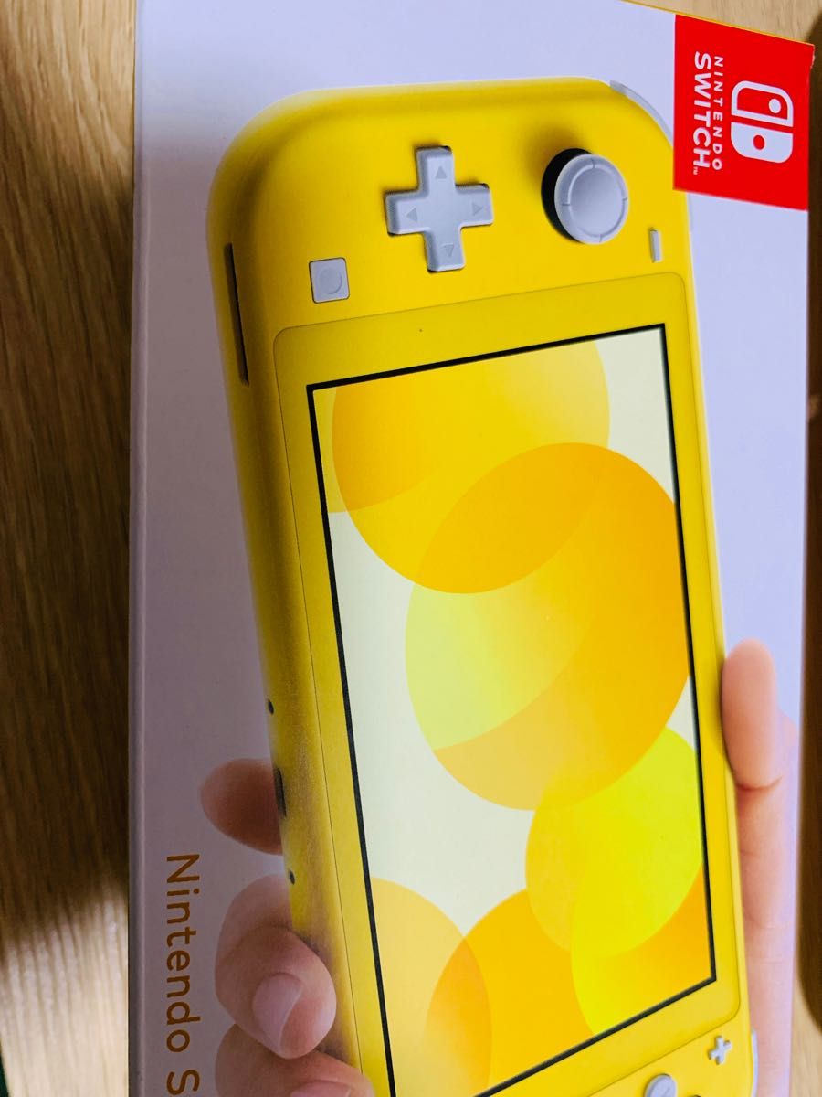 新品未開封   ニンテンドースイッチライト