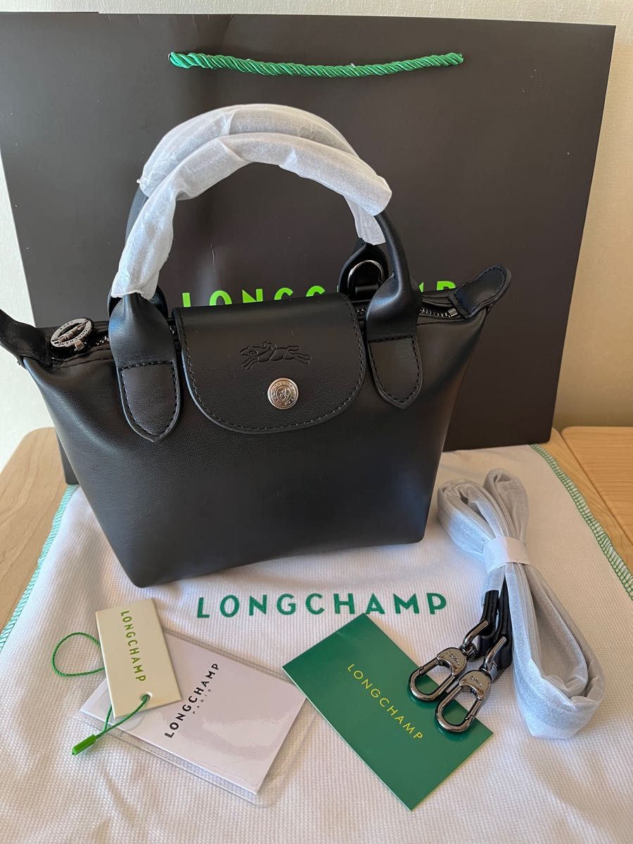 longchamp ロンシャン プリアージュ キュイールXS 黒 ブラック｜PayPay