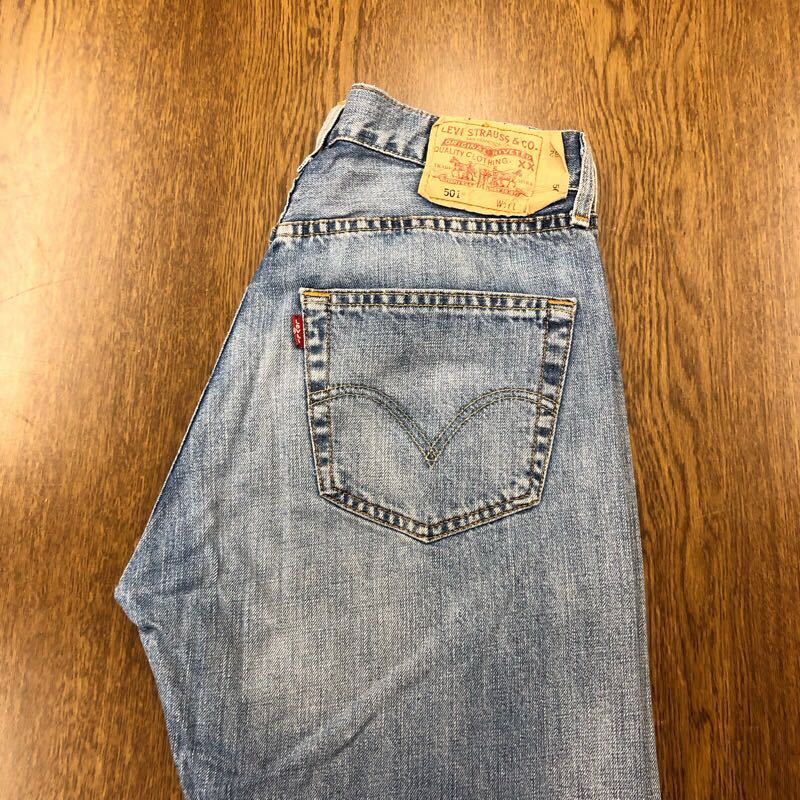 【EJ249】Levi's 501 W31 L32 定番ストレート ジーンズ ジーパン デニムパンツ メンズブランド古着 リーバイス501 送料無料_画像1