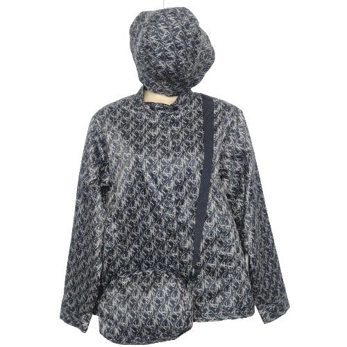 【美品！】KATHARINE HAMNETT RAIN WEAR★レインジャケット＆帽子＆ショルダーバッグの３点セット！モノグラム 黒系 S～M 秋冬 z4452_画像1