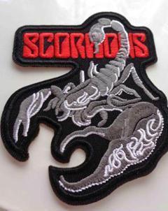 黒赤灰◆新品スコーピオンズScorpions蠍サソリ　ドイツ　ハードロック　ヘヴィメタル・バンド 西ドイツ　刺繍ワッペン◆音楽ミュージック_画像2