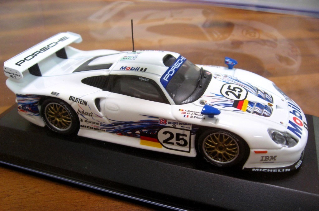 ●　送料負担　ミニチャンプス　ポールズモデル　ポルシェ　９１１　ＧＴ１　●　極美品　ワンオーナー_画像5