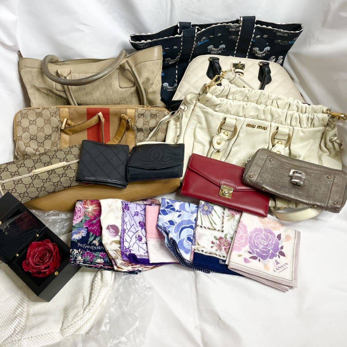 1円～★ CHANEL GUCCI シャネル グッチ サルヴァトーレフェラガモ クロエ miumiu 財布 バッグ ハンカチ 19個セット まとめ ブランド_画像2