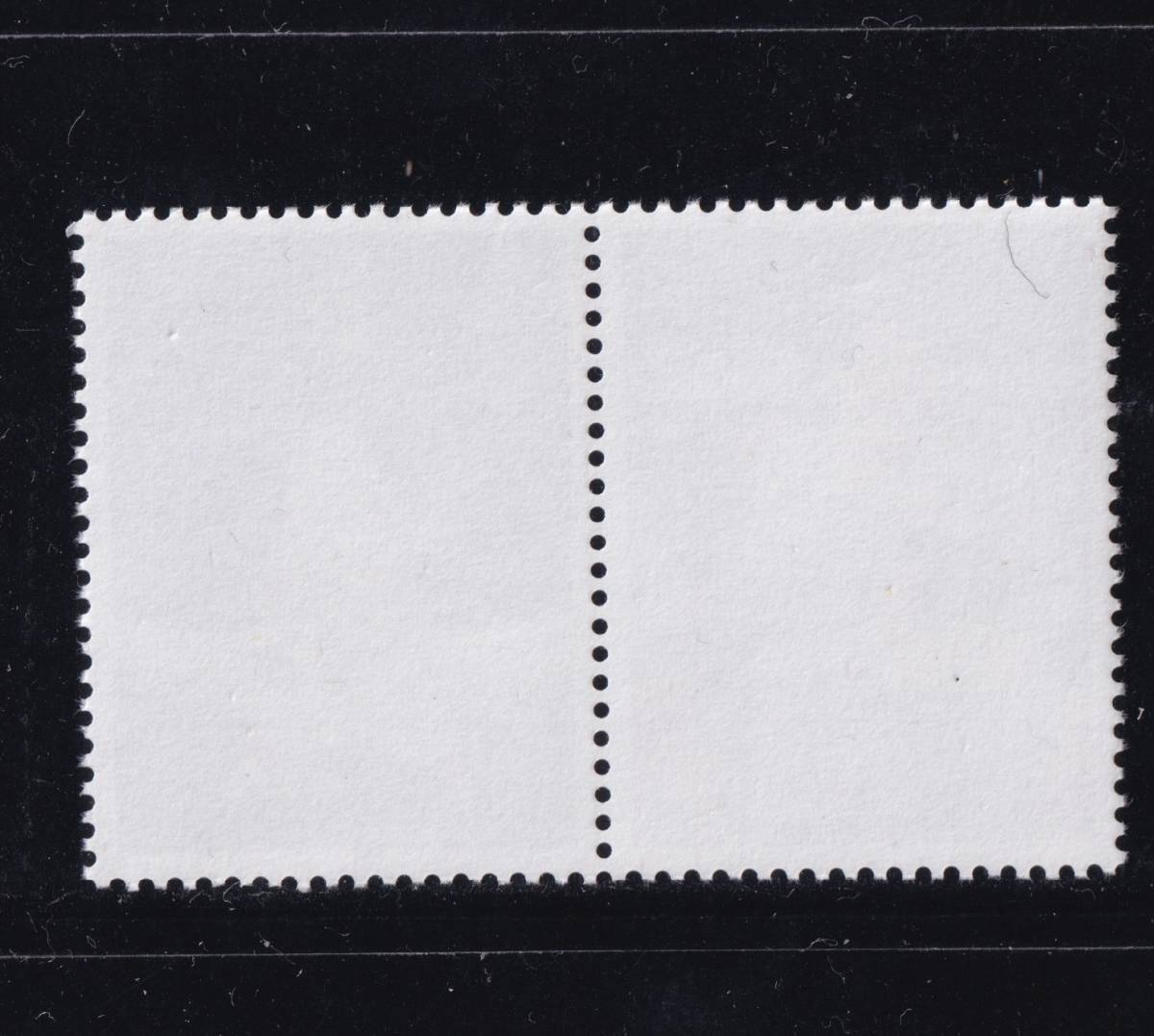 切手　20世紀デザイン切手　寅さん　太陽の塔　連刷　未使用_画像2