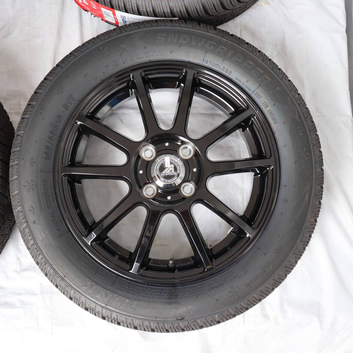 新品 15インチ 4.5J スタッドレス付4本SET 165/65R15 2023年製 ILINK タフト (W1533-2)_画像4