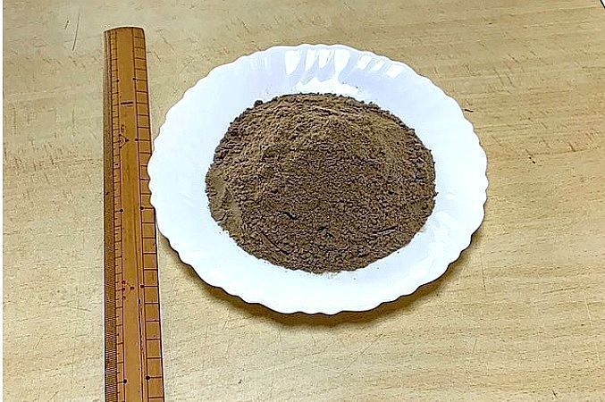 プレコの粉末餌　粉餌　粉エサ　餌　エサ　練り餌　※分量900g_粉末は、強い匂いを発し、おびき寄せます