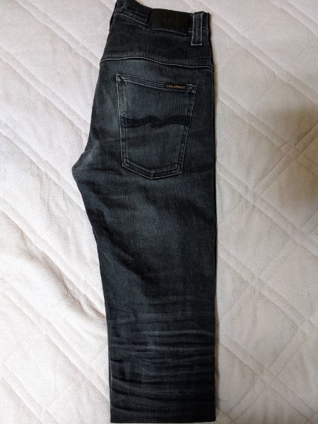 良品 お洒落 カッコいい ゴールデンサイズ ヴィンテージ加工 ヌーディージーンズ　nudie jeans TAPE TED サイズ W30L32 ブラックデニム _画像4