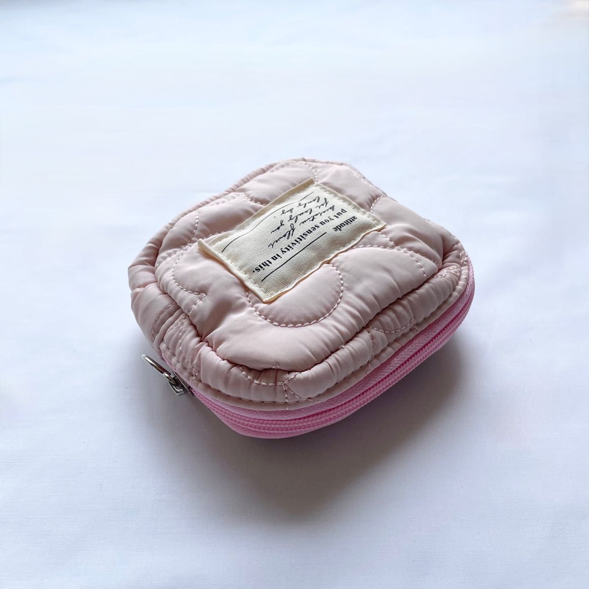 スクエア ポーチ フラワー ピンク コンパクト 化粧 小物 サニタリー