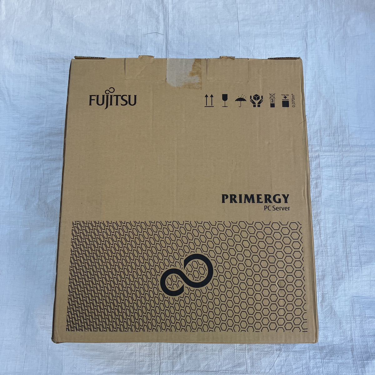 未使用 希少 富士通 FUJITSU PRIMERGY PCサーバー MX130 S2 PC デスクトップPC パソコン k888 02_画像2