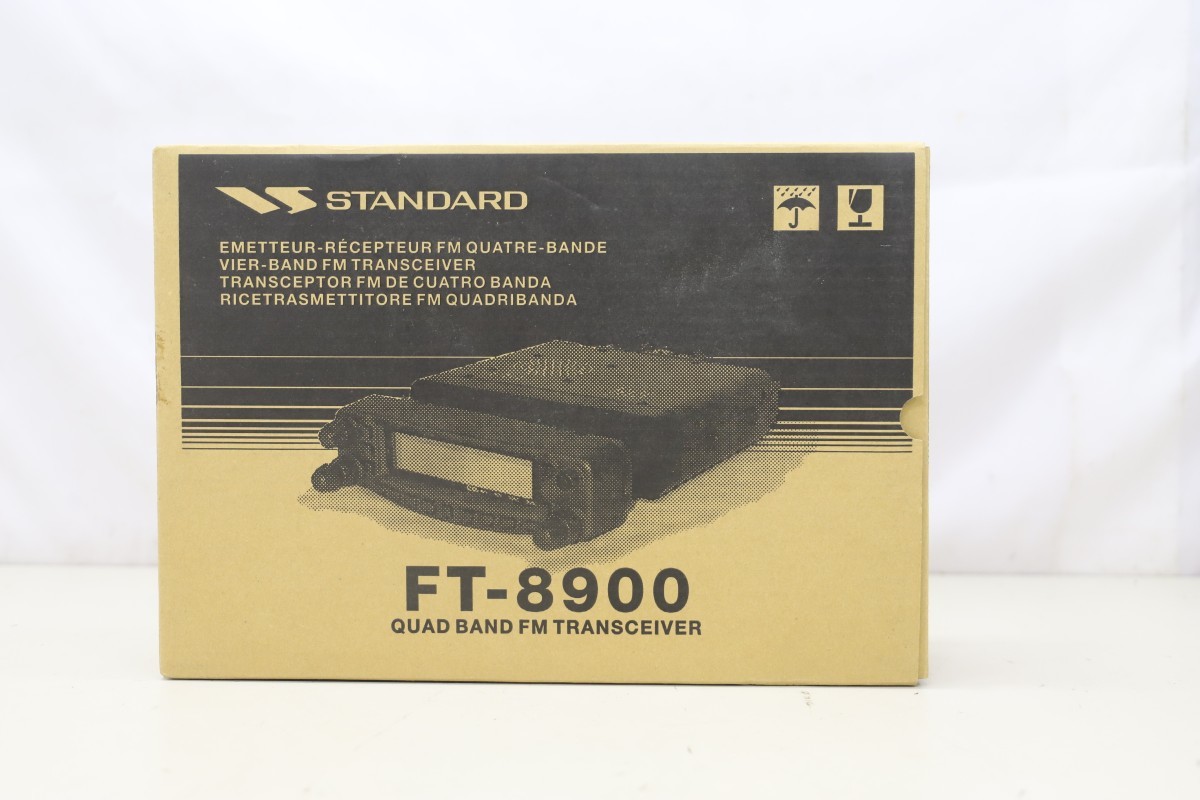 未使用保管品 STANDARD FT-8900 QUAD BAND FM トランシーバー 無線機 (D1101)_画像5