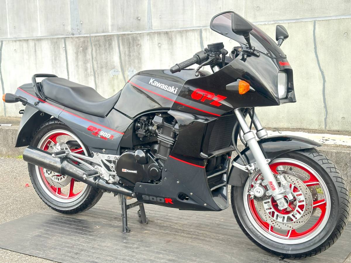 極上GPZ900R A5 エンジン絶好調!! 外装とても綺麗です!! KAWASAKI カワサキ エンジン実働 動画あり ニンジャ NINJA GPZ750R_画像1