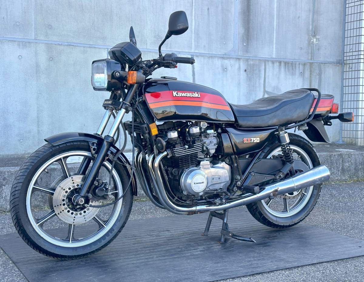 Yahoo!オークション - KZ750 エンジン絶好調 人気カラー Yahoo!オークション - KZ750 エンジン絶好調 人気カラー