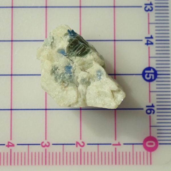 スピネル 原石 12g サイズ約26mm×17mm×15mm アメリカ モンタナ州産 anf188 尖晶石 鉱物 天然石 パワーストーン 天然石 ブルー 青_画像7