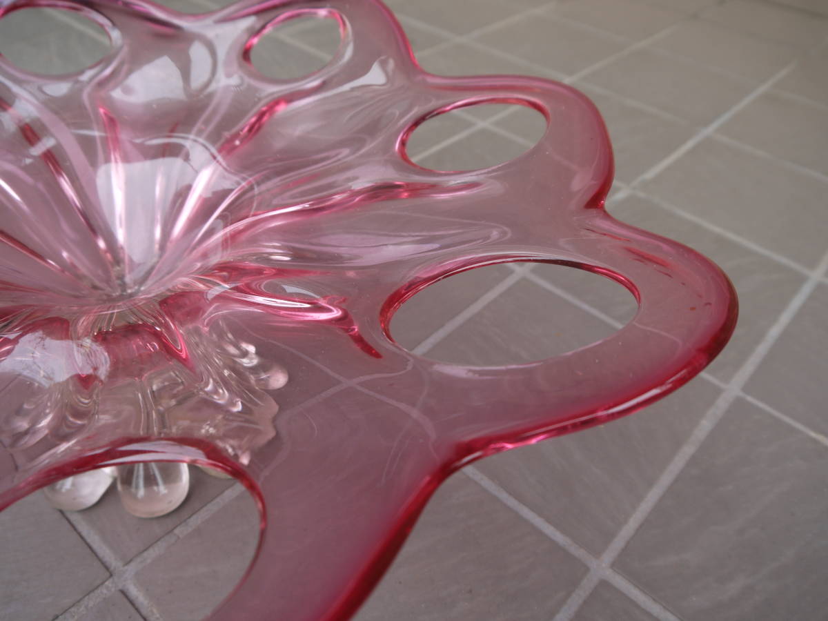 【A10703】工芸ガラス 水盤 花器 フラワーベース ピンク 昭和レトロ　アンティーク_画像4