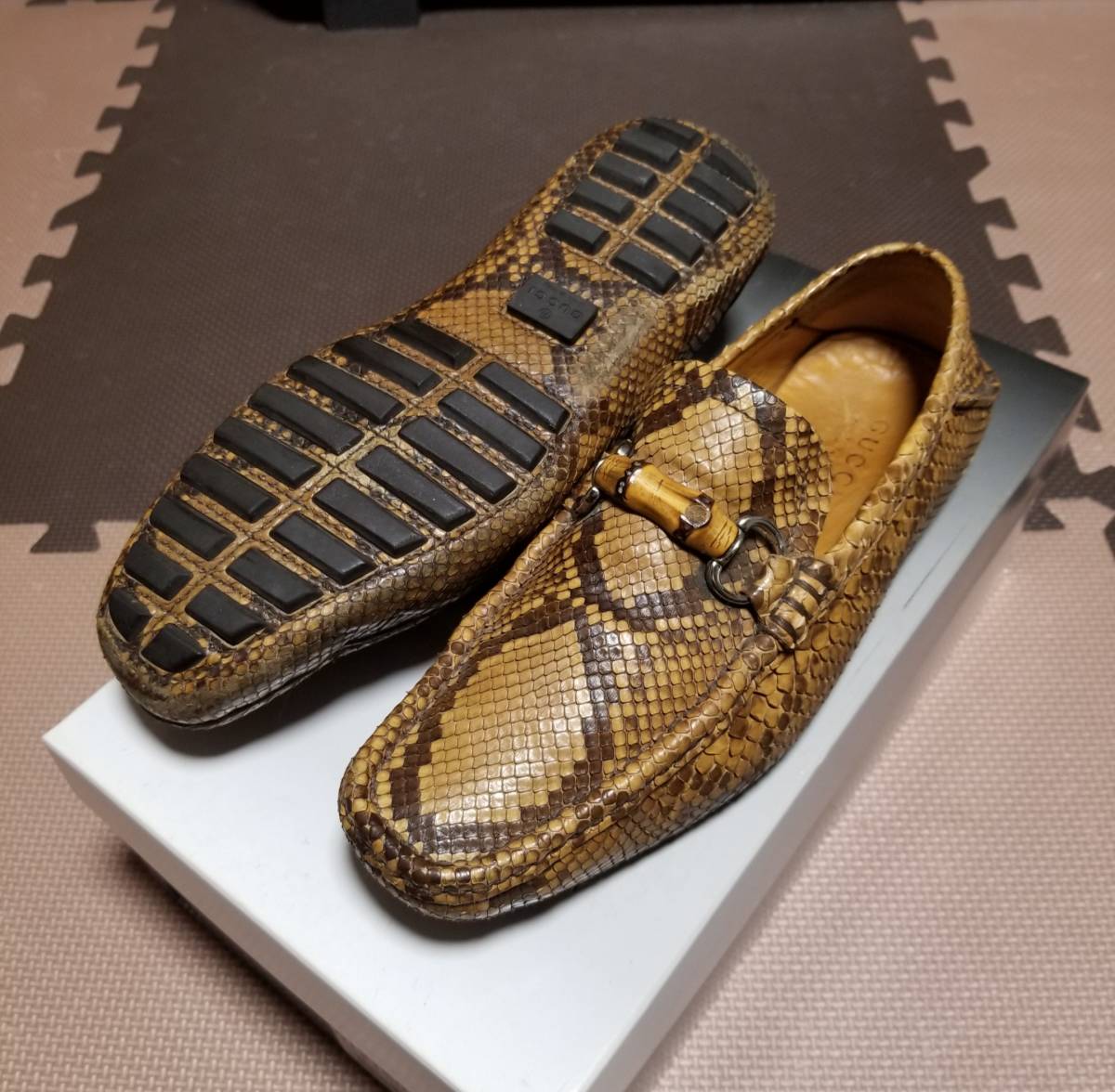  Gucci GUCCI туфли без застежки обувь для вождения Loafer питон кожа . кожа размер 8 26.5cm редкий товар 