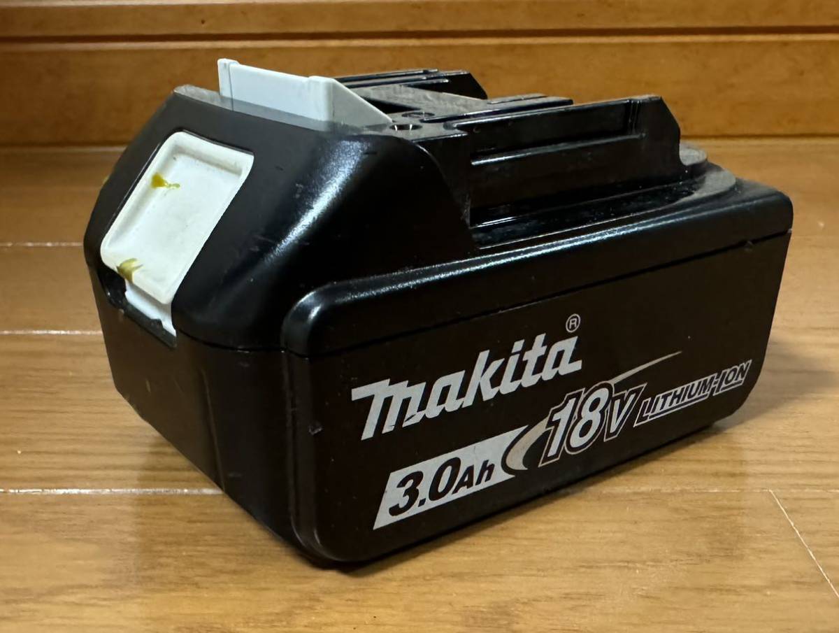 マキタ makita リチウムイオンバッテリー 純正品 BL1830B_画像1