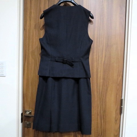 [ used ]7 number office work clothes the best tight skirt office OL uniform top and bottom set stripe dark blue UNILADY( Uni reti) postage 230 jpy!