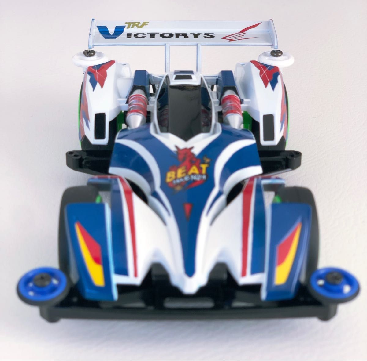 【美品・塗装済み】ミニ四駆 爆走兄弟レッツ&ゴー!!WGP ビートマグナム