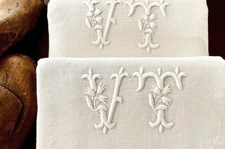代引き人気 フランス製 アンティーク イニシャル刺繍入り テーブル